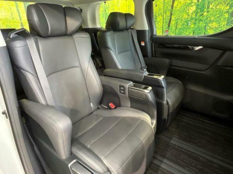 ALPHARD-9