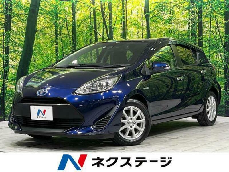 TOYOTA　AQUA