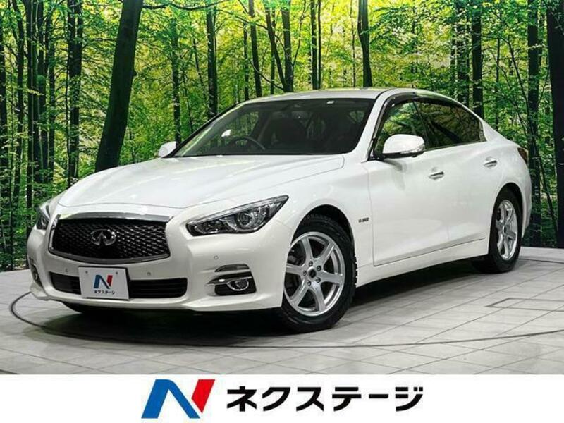 NISSAN SKYLINE