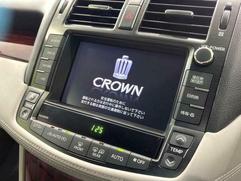 CROWN