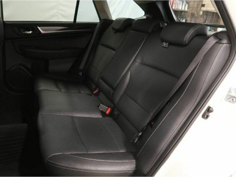 LEGACY OUTBACK