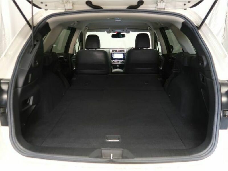 LEGACY OUTBACK