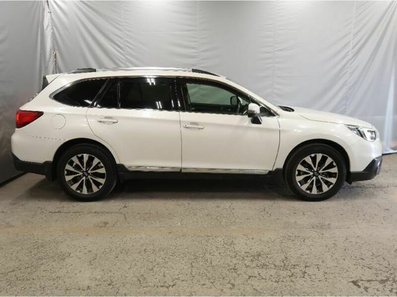 LEGACY OUTBACK