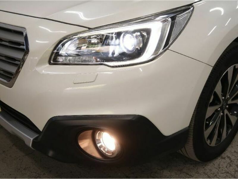 LEGACY OUTBACK