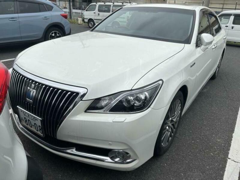 TOYOTA CROWN MAJESTA