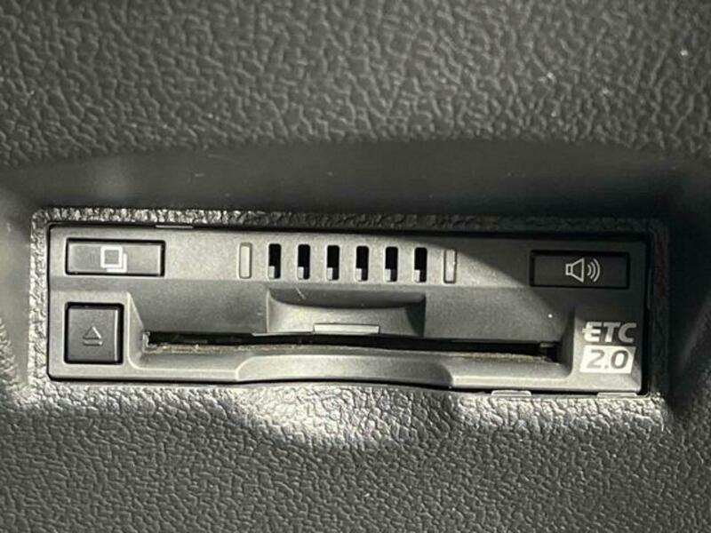 PRIUS-6