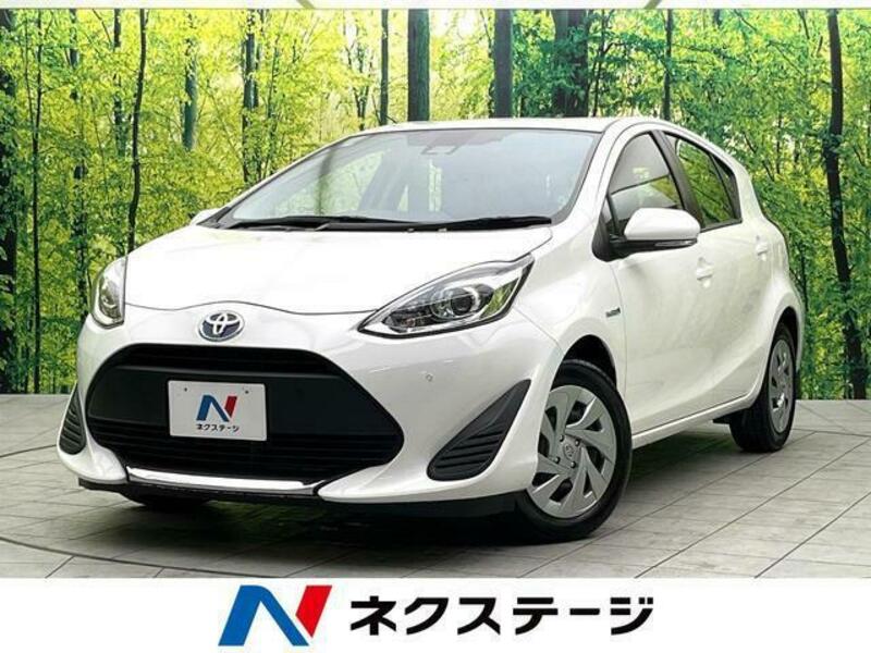TOYOTA　AQUA