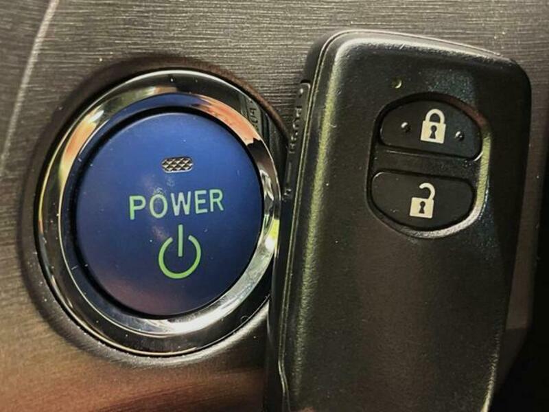 PRIUS-6