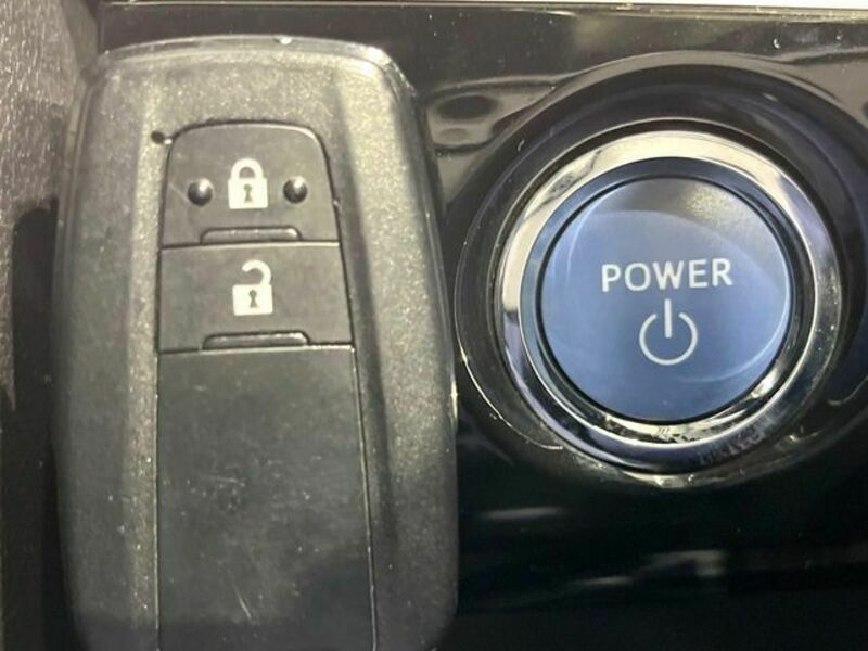 PRIUS-5