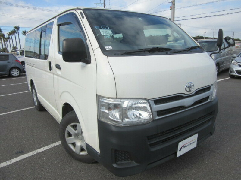 HIACE VAN-11