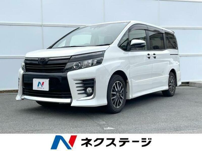 TOYOTA　VOXY