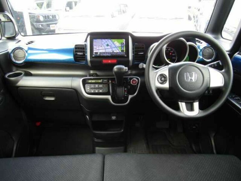 N BOX-11