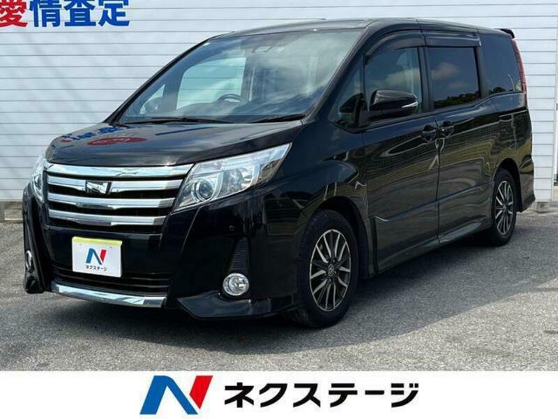 TOYOTA NOAH