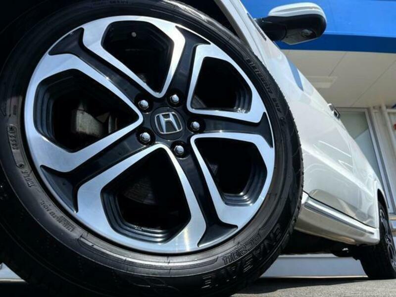 VEZEL-12