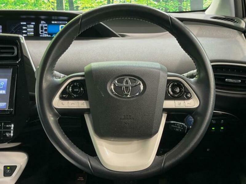 PRIUS-9