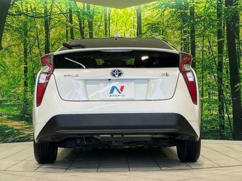 PRIUS-14