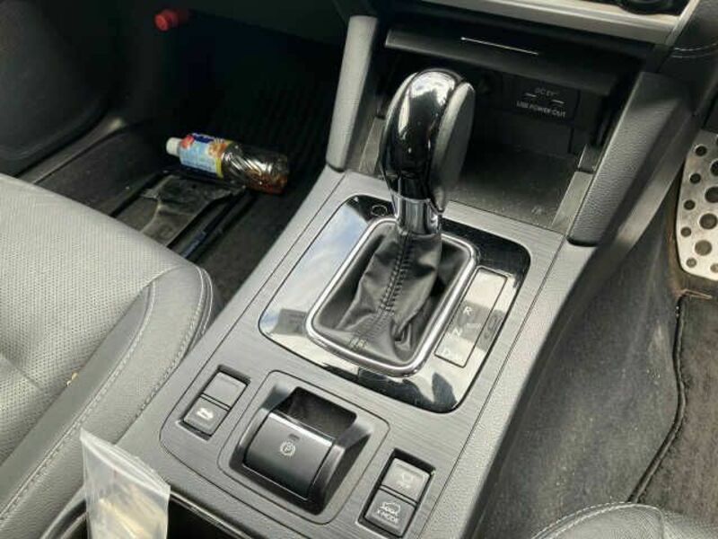 LEGACY OUTBACK