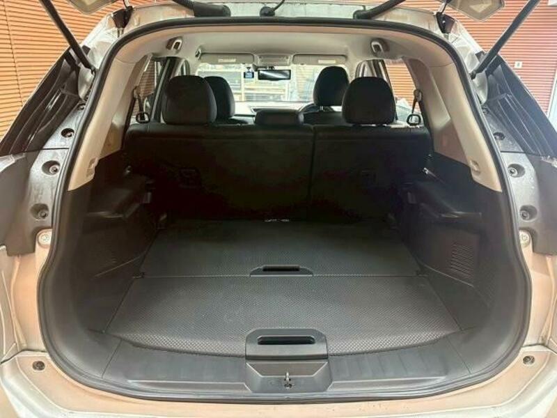 X-TRAIL-10