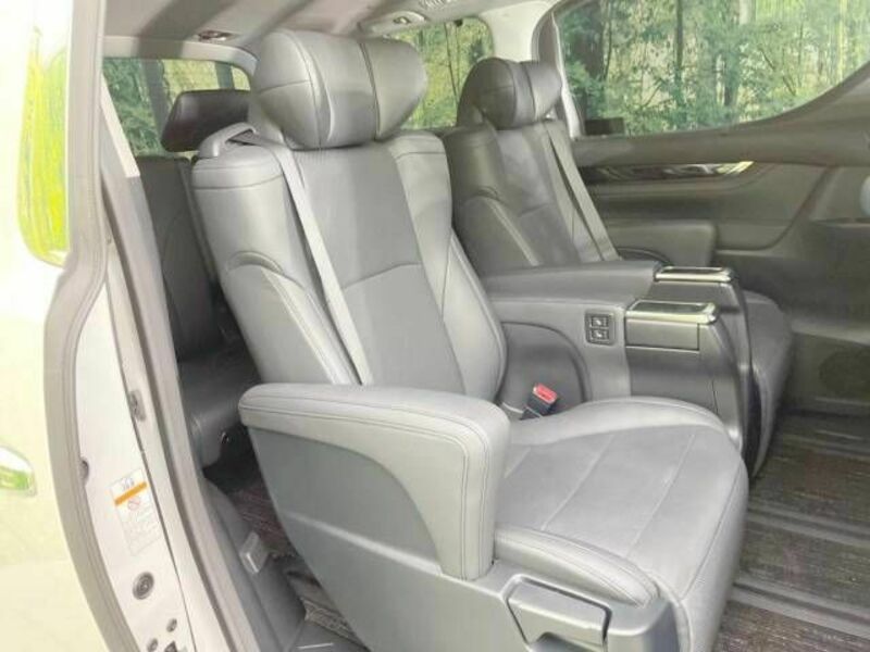 ALPHARD-9