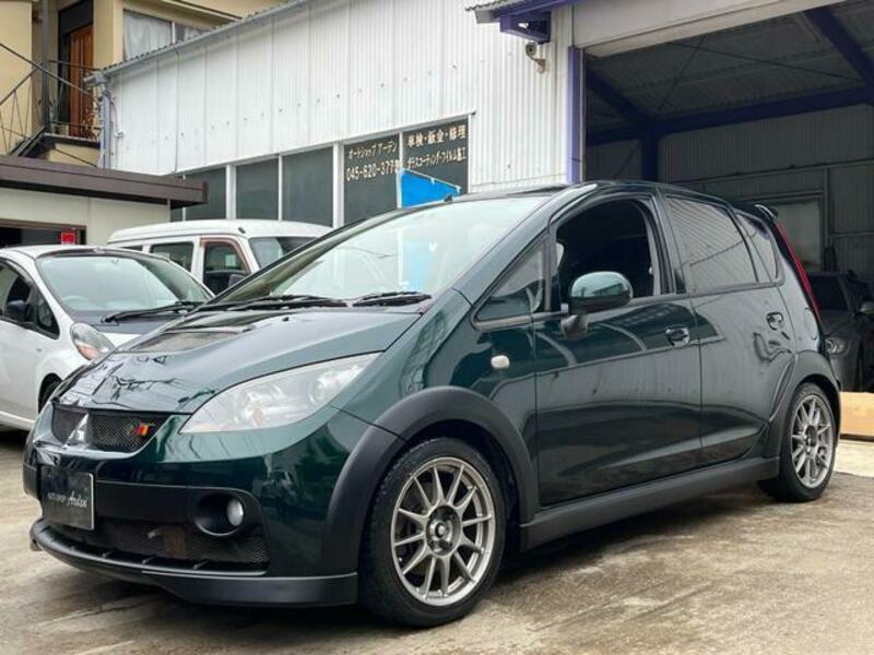 MITSUBISHI COLT