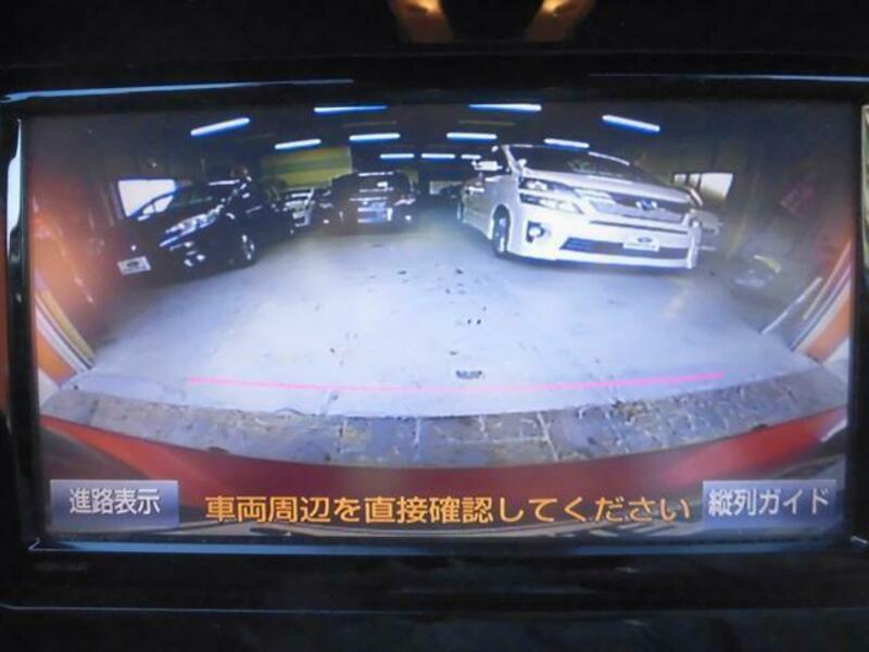 PRIUS-4