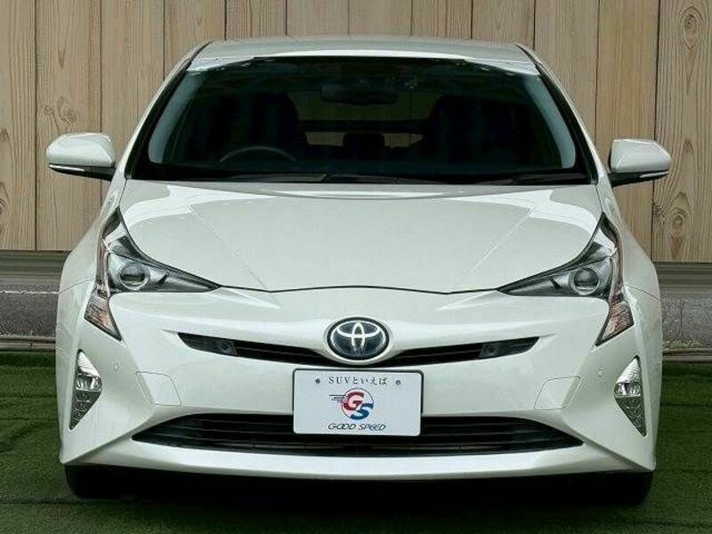 PRIUS-16