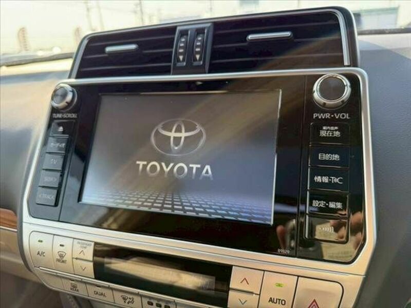 LAND CRUISER PRADO-2