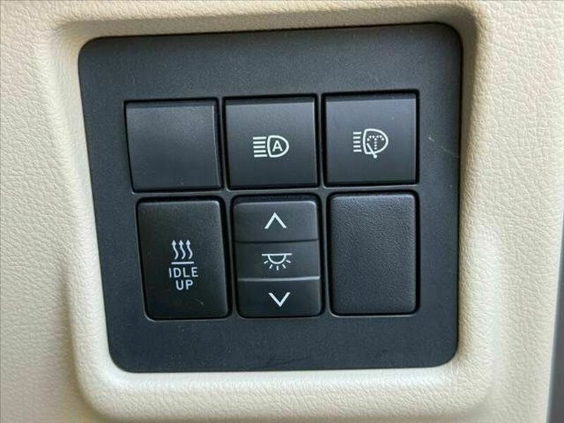 LAND CRUISER PRADO-6
