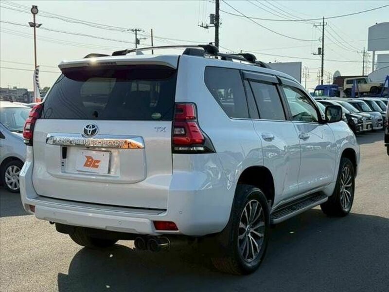 LAND CRUISER PRADO-14