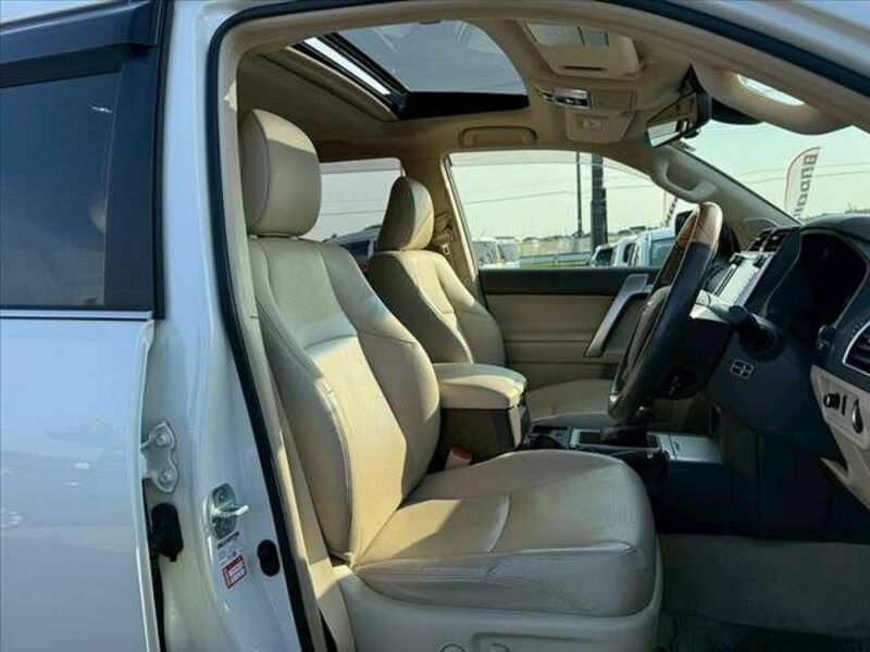 LAND CRUISER PRADO-15