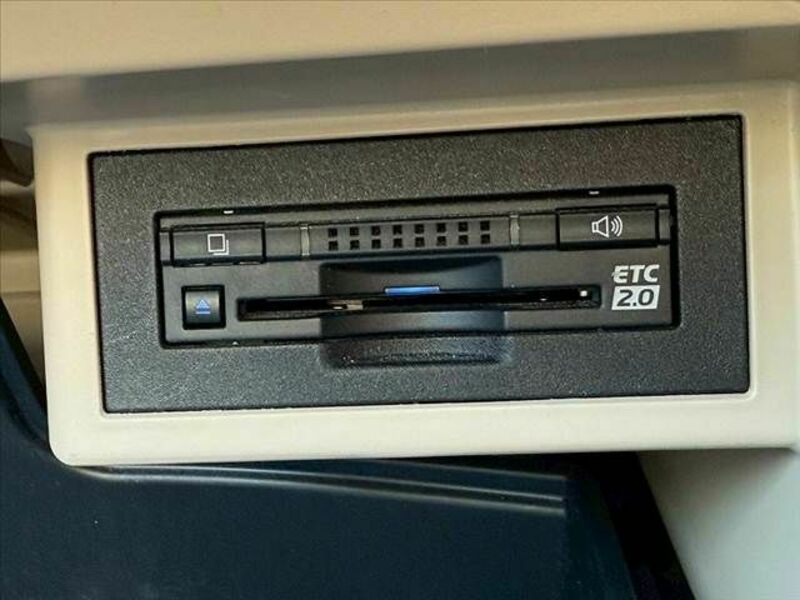 LAND CRUISER PRADO-23