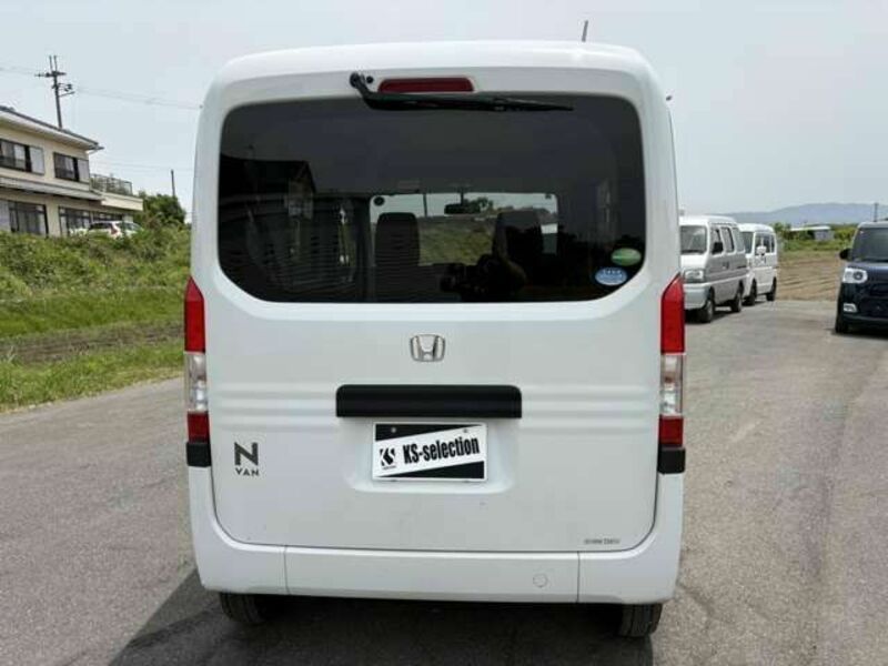N-VAN