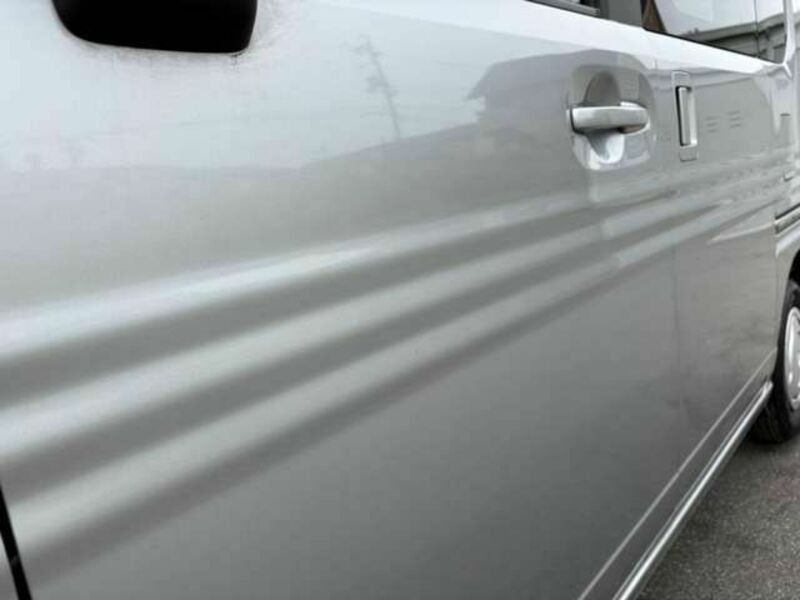 N-VAN