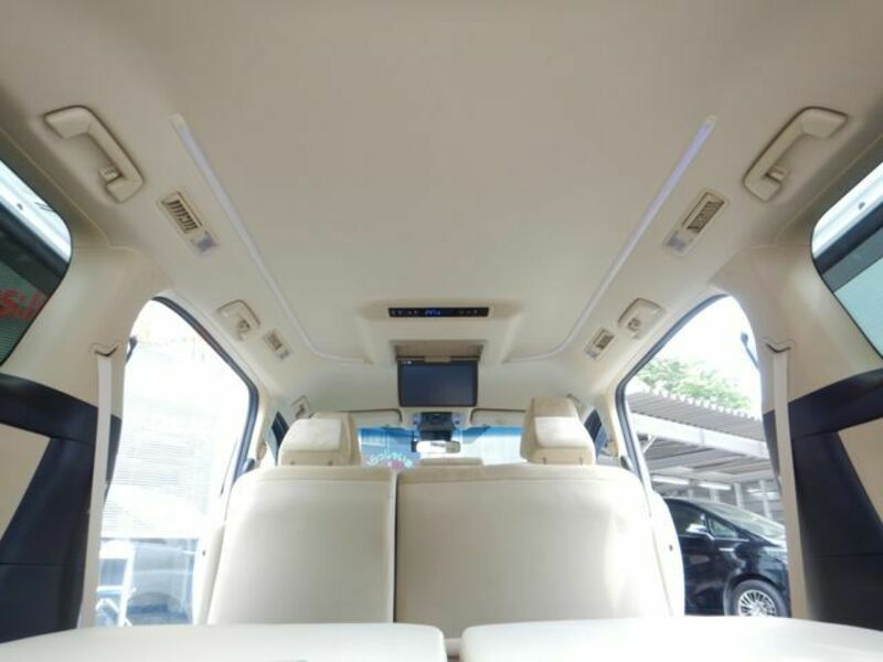 VELLFIRE-20