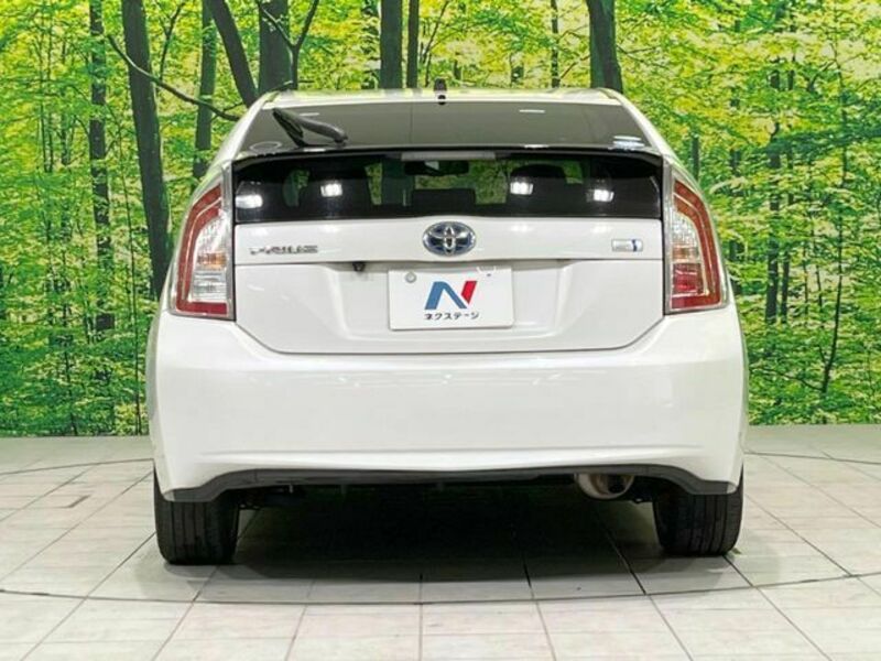 PRIUS-14