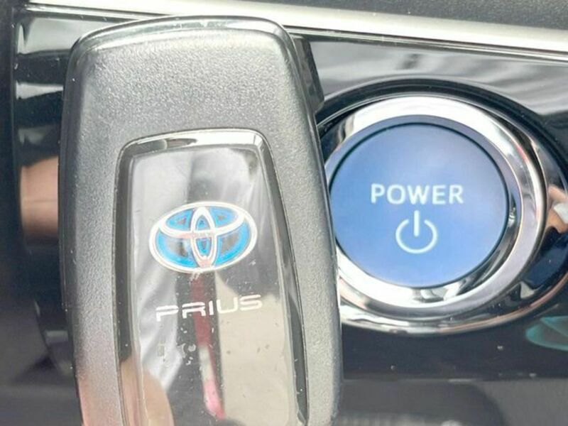 PRIUS-7
