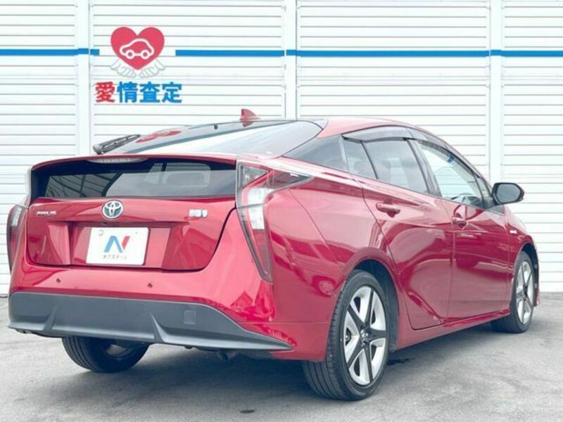 PRIUS-18