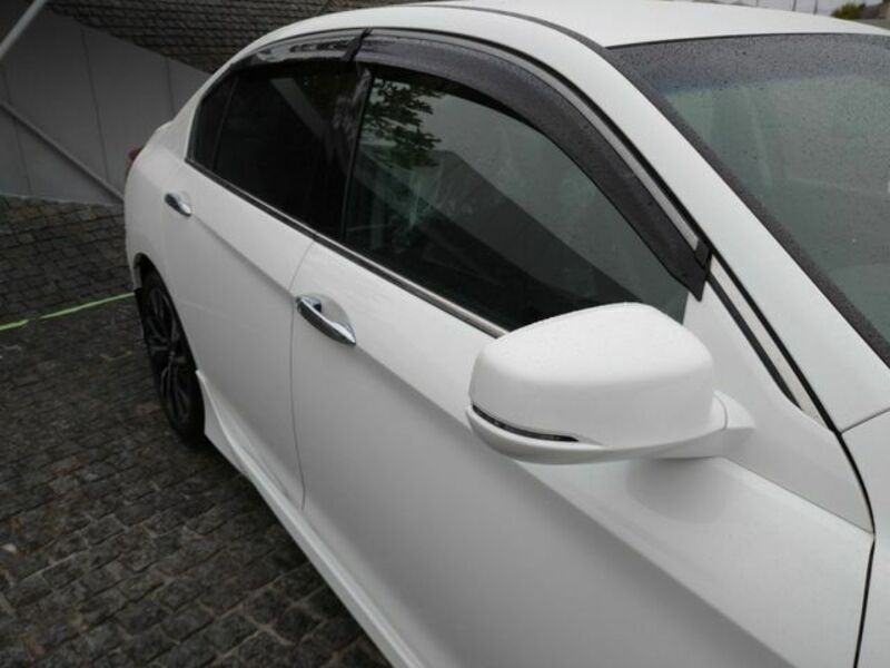 ACCORD HYBRID-4