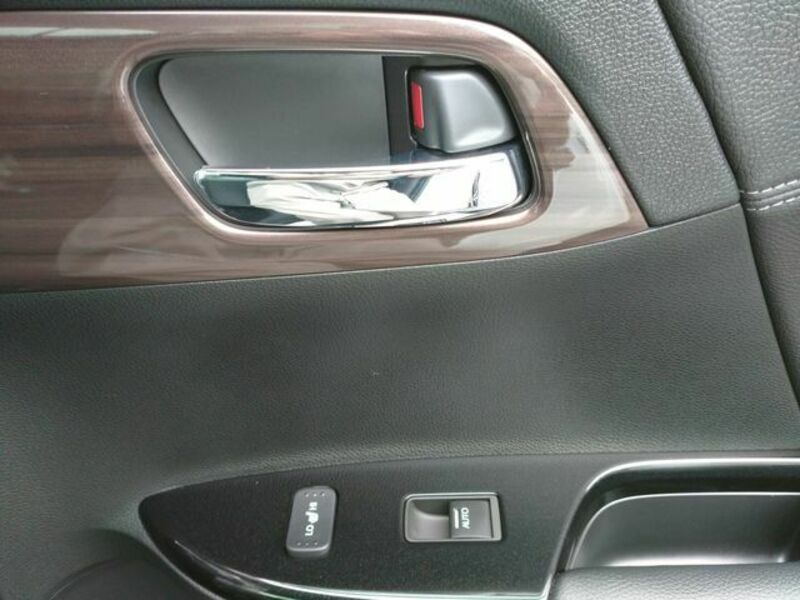 ACCORD HYBRID-26