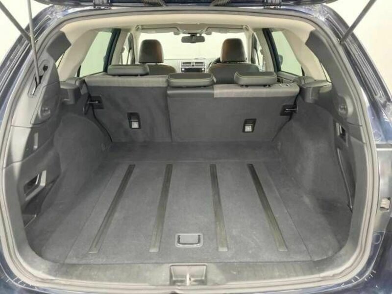 LEGACY OUTBACK