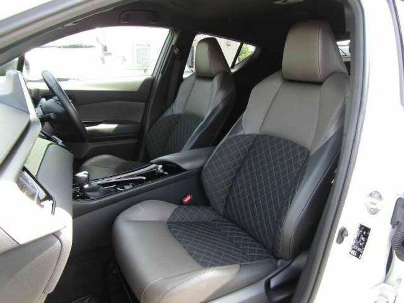 C-HR-17