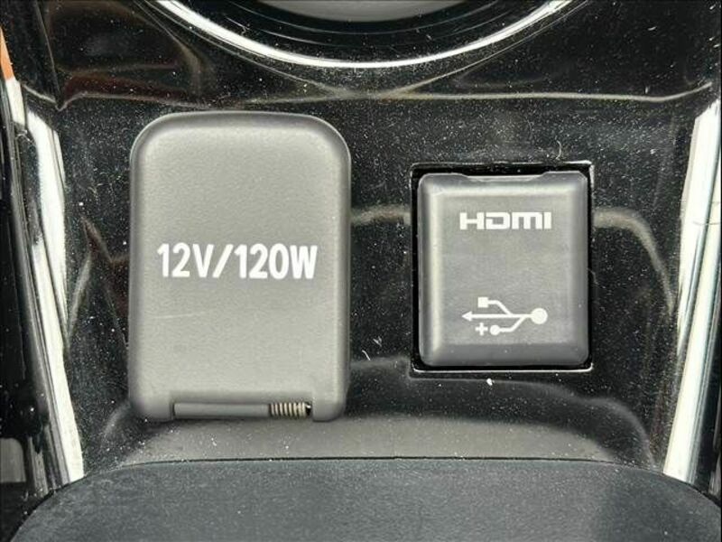 PRIUS-12