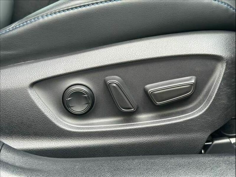 PRIUS-18