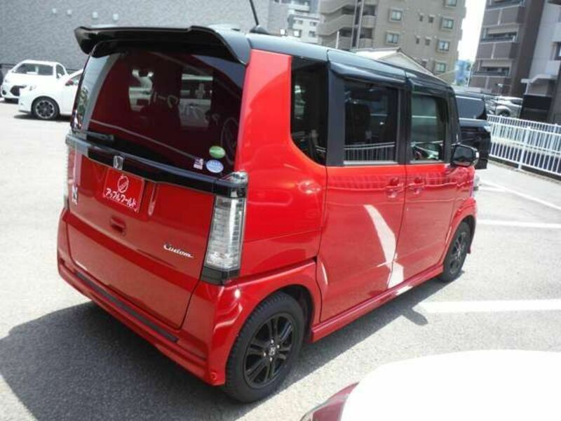 N BOX CUSTOM-11