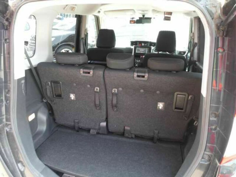 ROOMY