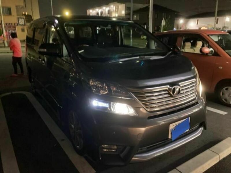 VELLFIRE-0