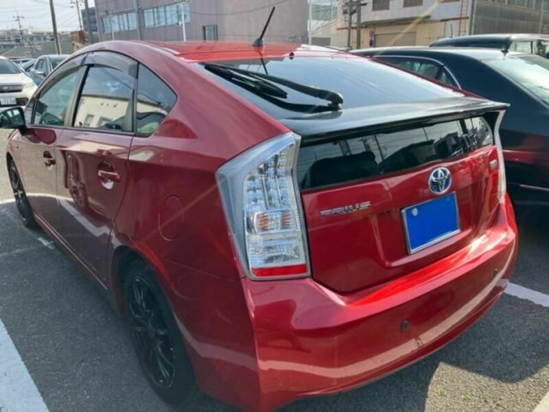 PRIUS