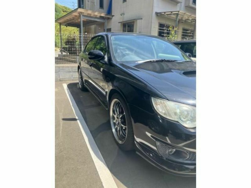 LEGACY B4