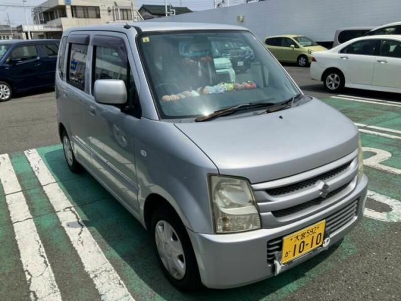 WAGON R