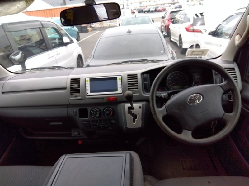 HIACE VAN-32